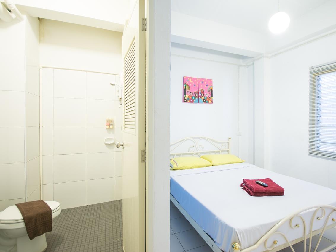 Sleep Sheep Phuket Hostel Sha Exterior photo